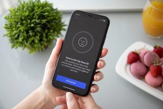 Замена face id на iPhone в Долгопрудном